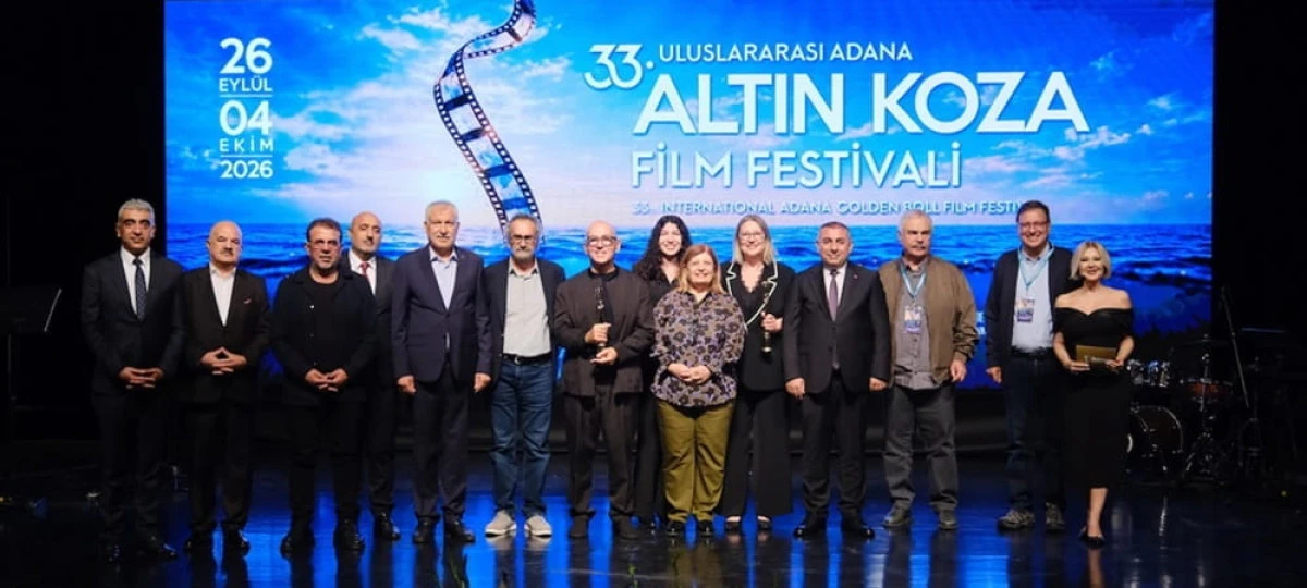 Adana Altın Koza&rsquo;da Onur &Ouml;d&uuml;lleri sahiplerini buldu! 7. G&uuml;nde Ferzan &Ouml;zpetek Masterclass&rsquo;ı ve &ldquo;Patates Kızartması&rdquo;ile &ldquo;Beklenti&rdquo;ye d&uuml;nya pr&ouml;miyeri